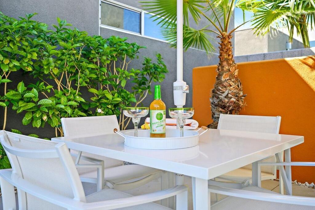 Spectacular Home In The Morrison W/ Private Pool ปาล์มสปริงส์ ภายนอก รูปภาพ