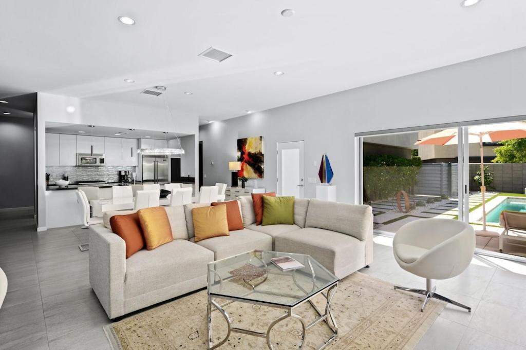 Spectacular Home In The Morrison W/ Private Pool ปาล์มสปริงส์ ภายนอก รูปภาพ
